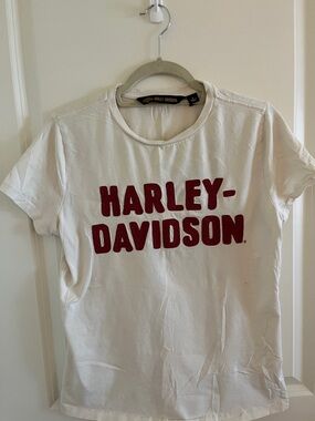Harley-Davidson White Tee with Deep Red Logo